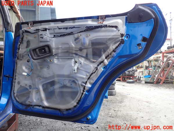 1UPJ-9232241290]インプレッサ F型 WRX-STi(GC8)右後ドア M408 中古_3
