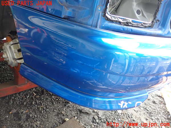 1UPJ-9232241610]インプレッサ F型 WRX-STi(GC8)リアバンパー 中古_4