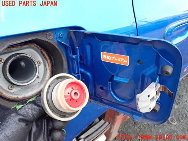 1UPJ-9232241690]インプレッサ F型 WRX-STi(GC8)フューエルリッド 中古_2