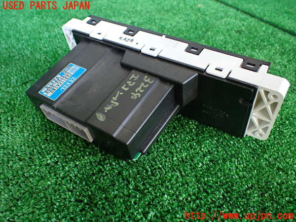1UPJ-9232246066]インプレッサ F型 WRX-STi(GC8)エアコンスイッチ1 中古_2