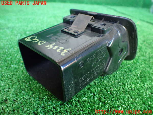 1UPJ-9232247526]インプレッサ F型 WRX-STi(GC8)エアコン吹き出し口1 (右) 中古_2