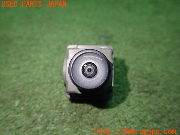 3UPJ=9232250560]ボルボ C40 リチャージ(XE400RXCE)純正 P32340119 フロントカメラ 中古_3