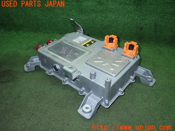 3UPJ=9232250580]ボルボ C40 リチャージ(XE400RXCE)純正 32361035 ボルテージインバーター 中古_2