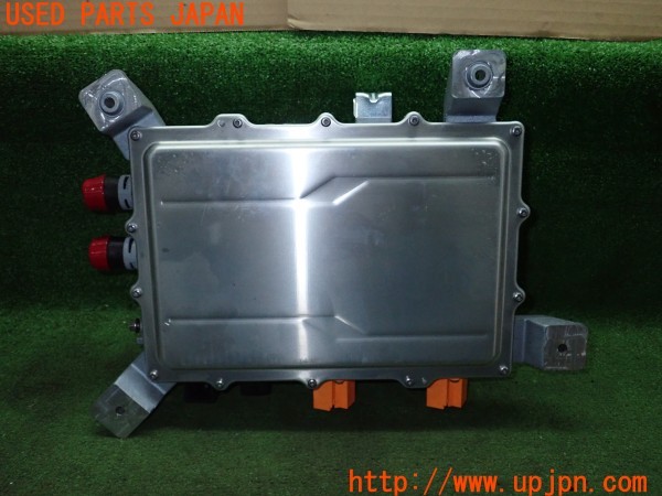 3UPJ=9232250580]ボルボ C40 リチャージ(XE400RXCE)純正 32361035 ボルテージインバーター 中古_3