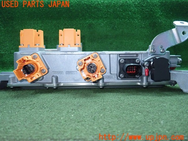 3UPJ=9232250580]ボルボ C40 リチャージ(XE400RXCE)純正 32361035 ボルテージインバーター 中古_4