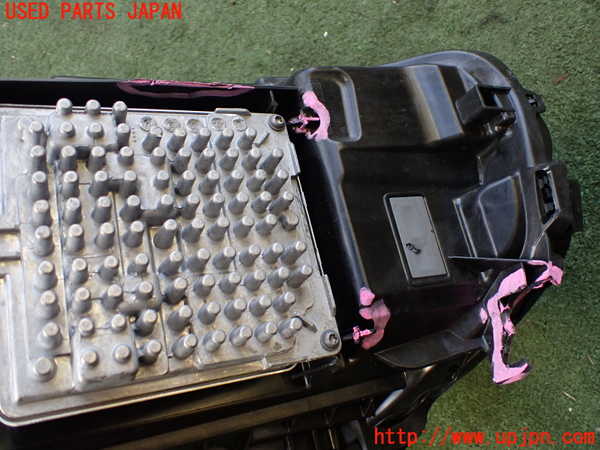 2UPJ-9232251132]ボルボ・EC40(C40 リチャージ)(XE400RXCE)左ヘッドライト LED 【ジャンク品】 中古_5