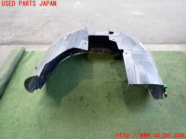 2UPJ-9232251092]ボルボ・EC40(C40 リチャージ)(XE400RXCE)左前フェンダーライナー 中古_4