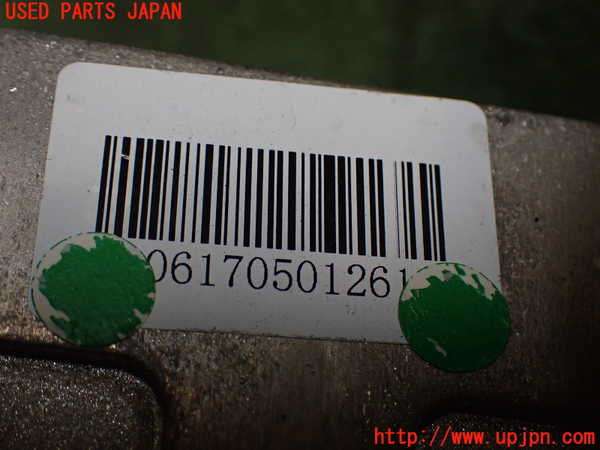 2UPJ-9232252481]ボルボ・EC40(C40 リチャージ)(XE400RXCE)オイルクーラー1 中古_4