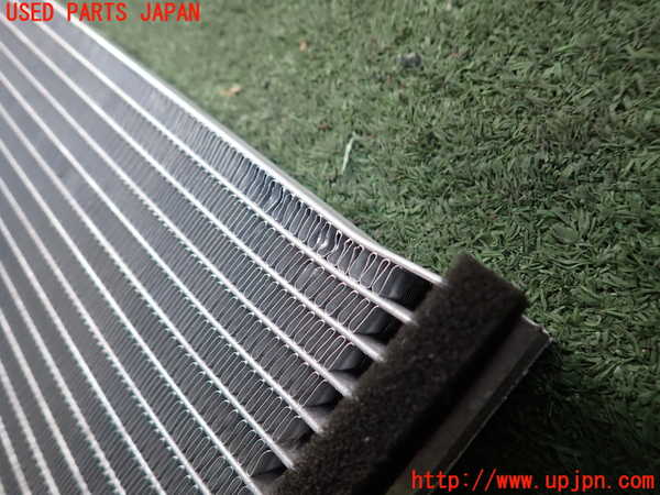 2UPJ-9232256031]ボルボ・EC40(C40 リチャージ)(XE400RXCE)エアコンコンデンサー1 【ジャンク品】 中古_2