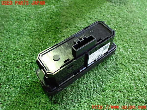2UPJ-9232256306]ボルボ・EC40(C40 リチャージ)(XE400RXCE)スイッチ1 (バックドア) 中古_3