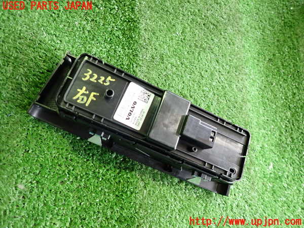 2UPJ-9232256240]ボルボ・EC40(C40 リチャージ)(XE400RXCE)右前パワーウィンドウスイッチ 中古_2