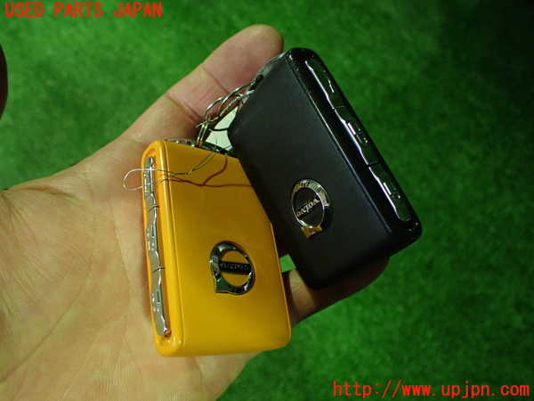 2UPJ-9232256110]ボルボ・EC40(C40 リチャージ)(XE400RXCE)エンジンコンピューター 中古_4