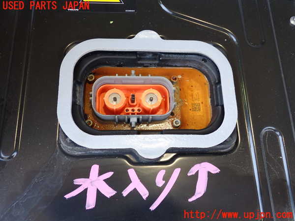 2UPJ-9232256911]ボルボ・EC40(C40 リチャージ)(XE400RXCE)ハイブリッドバッテリー1 中古_5