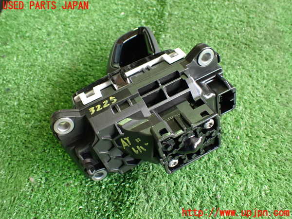 2UPJ-9232257555]ボルボ・EC40(C40 リチャージ)(XE400RXCE)ATシフトレバー 中古_2