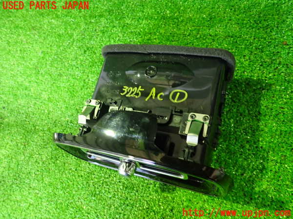 2UPJ-9232257526]ボルボ・EC40(C40 リチャージ)(XE400RXCE)エアコン吹き出し口1 インパネ 右 中古_2