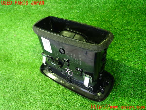 2UPJ-9232257526]ボルボ・EC40(C40 リチャージ)(XE400RXCE)エアコン吹き出し口1 インパネ 右 中古_3