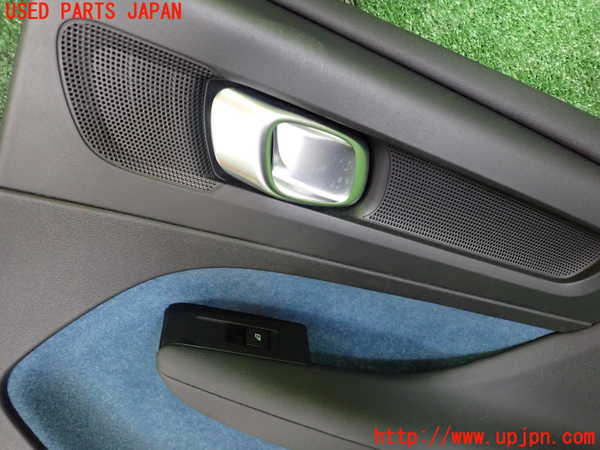 2UPJ-9232251294]ボルボ・EC40(C40 リチャージ)(XE400RXCE)右後ドア内張り 中古_2