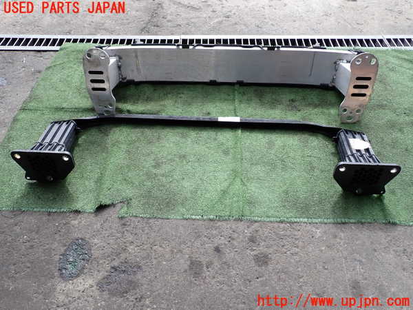 2UPJ-9232261014]ジープ・レネゲード(BV13PM)フロントバンパーホースメント 中古_3