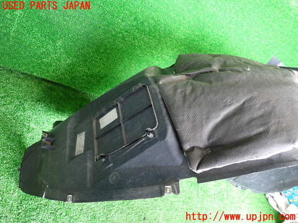 2UPJ-9232261092]ジープ・レネゲード(BV13PM)左前フェンダーライナー 中古_2