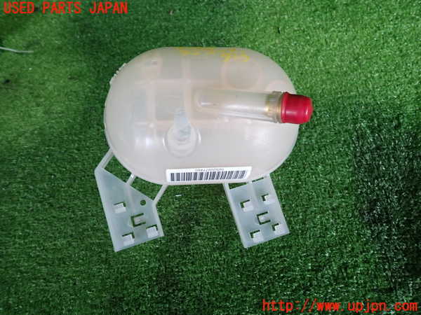 2UPJ-9232262410]ジープ・レネゲード(BV13PM)ラジエータータンク 中古_3