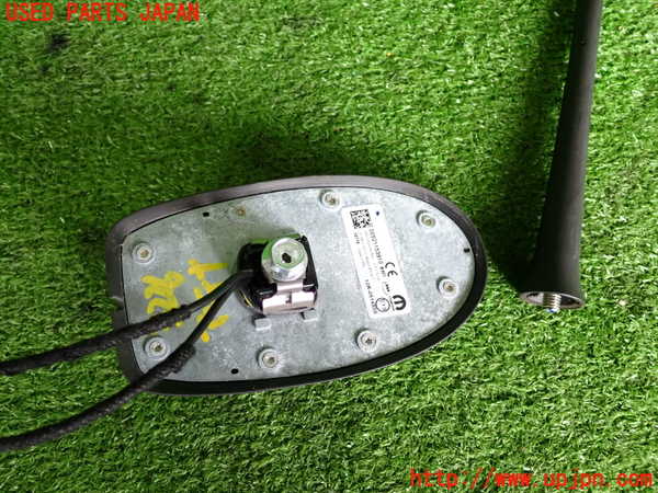 2UPJ-9232266550]ジープ・レネゲード(BV13PM)アンテナ 中古_3