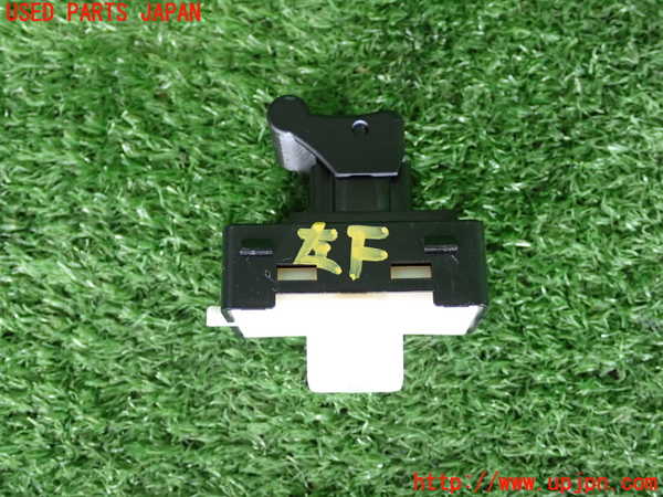 2UPJ-9232266245]ジープ・レネゲード(BV13PM)左前パワーウィンドウスイッチ 中古_2