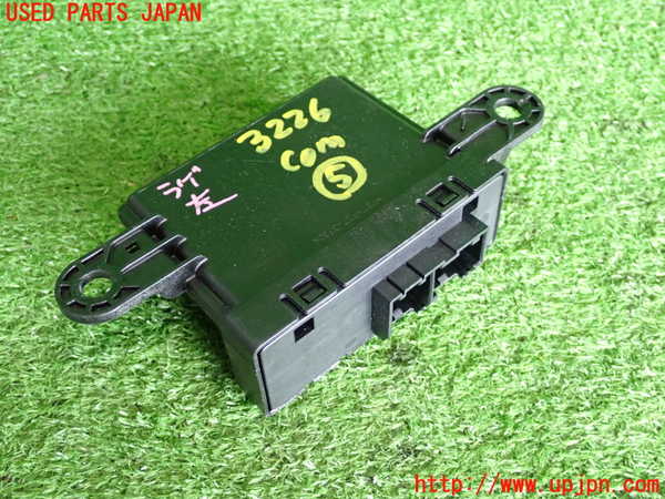 2UPJ-9232266150]ジープ・レネゲード(BV13PM)コンピューター5 中古_2