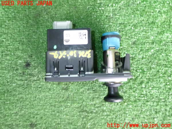 2UPJ-9232267815]ジープ・レネゲード(BV13PM)シガライター 中古_2