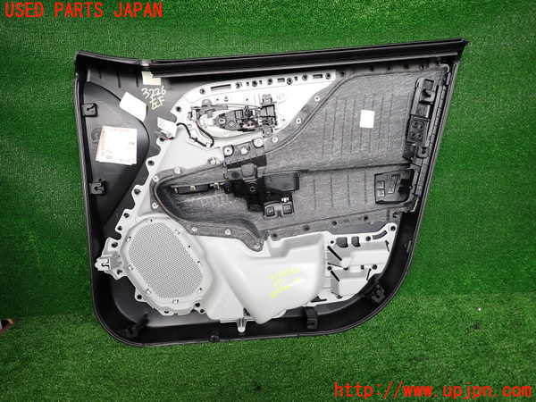 2UPJ-9232261264]ジープ・レネゲード(BV13PM)左前ドア内張り 中古_2