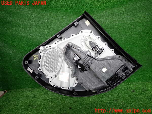 2UPJ-9232261324]ジープ・レネゲード(BV13PM)左後ドア内張り 中古_2