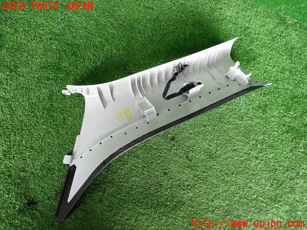 2UPJ-9232267655]ジープ・レネゲード(BV13PM)右フロントピラートリム 中古_2