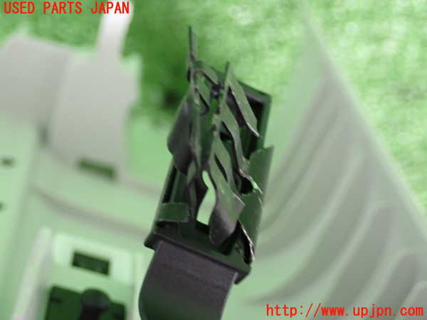 2UPJ-9232267660]ジープ・レネゲード(BV13PM)左フロントピラートリム 中古_3