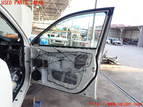 2UPJ-9232271230]レガシィ ワゴン(BRM)右前ドア (43R-00019) 中古_5