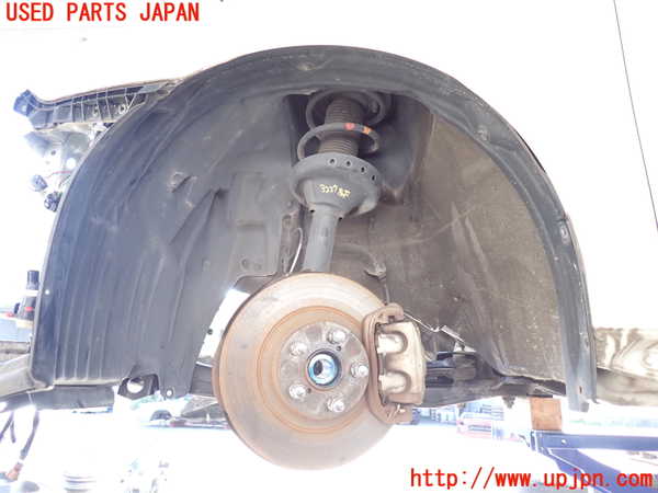 2UPJ-9232271092]レガシィ ワゴン(BRM)左前フェンダーライナー 中古_2