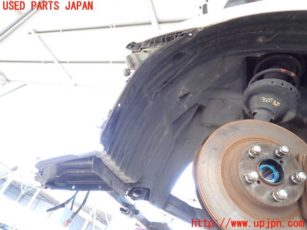 2UPJ-9232271092]レガシィ ワゴン(BRM)左前フェンダーライナー 中古_4