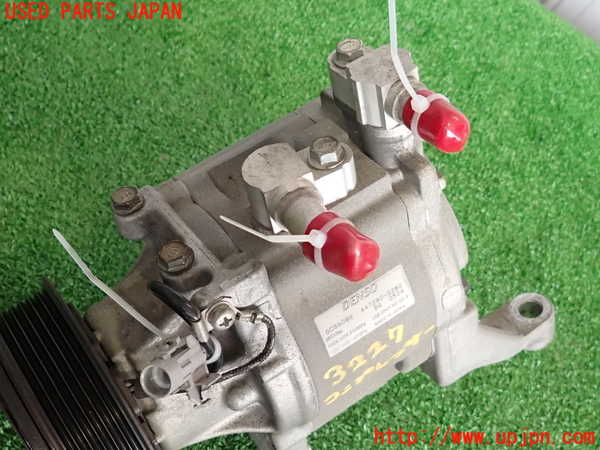 2UPJ-9232276025]レガシィ ワゴン(BRM)エアコンコンプレッサー 中古_4