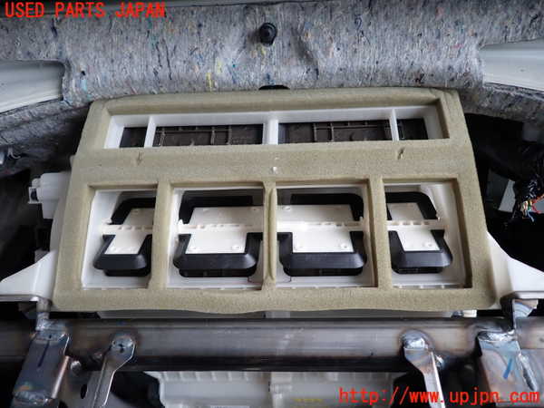 2UPJ-9232276081]レガシィ ワゴン(BRM)エバポレーター1 中古_4