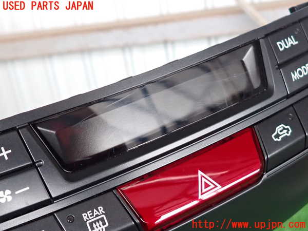 2UPJ-9232276066]レガシィ ワゴン(BRM)エアコンスイッチ1 中古_4