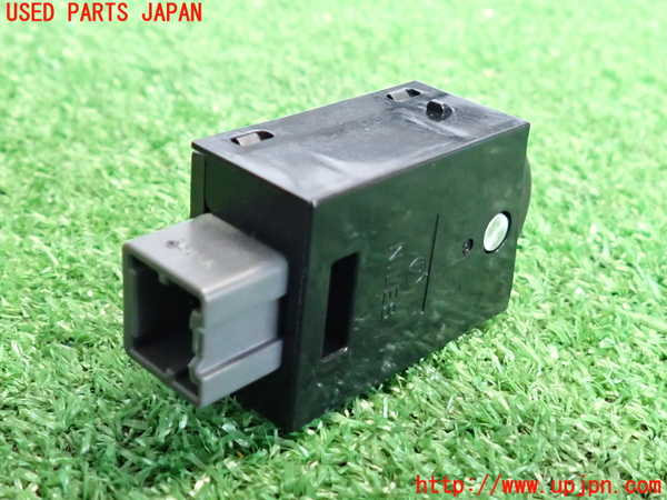 2UPJ-9232276310]レガシィ ワゴン(BRM)スイッチ5 (メーター照度) 中古_2