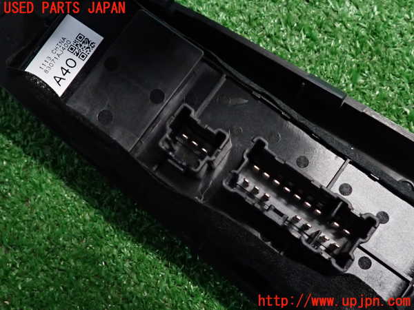 2UPJ-9232276240]レガシィ ワゴン(BRM)右前パワーウィンドウスイッチ 中古_4
