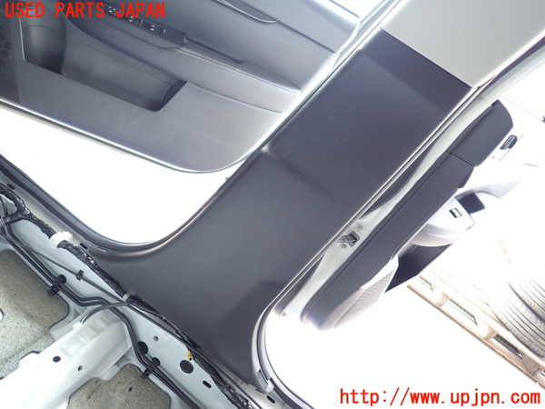 2UPJ-9232277665]レガシィ ワゴン(BRM)右センターピラートリム 中古_3