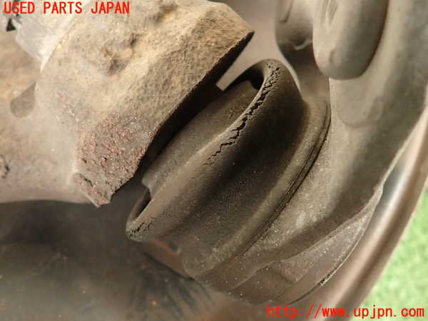 2UPJ-9232284290]シビック タイプR(FD2)右フロントナックルハブ 中古_3
