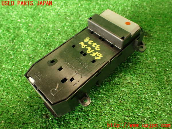2UPJ-9232286240]シビック タイプR(FD2)右前パワーウィンドウスイッチ 中古_3