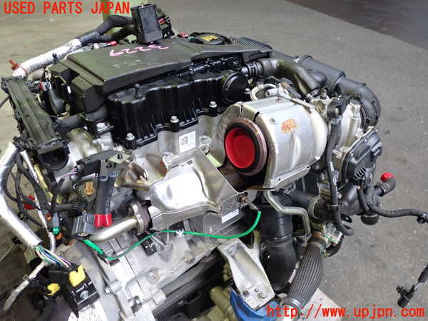 2UPJ-9232292010]ジャガー・XE(JA2NA)エンジン 204DT 4WD 中古_3