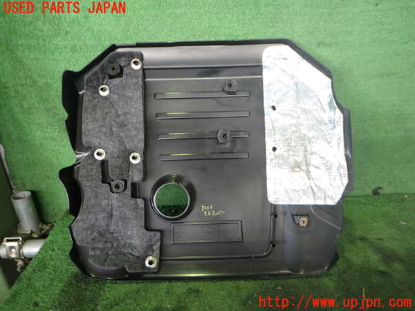 2UPJ-9232292160]ジャガー・XE(JA2NA)エンジンアッパーカバー 中古_2