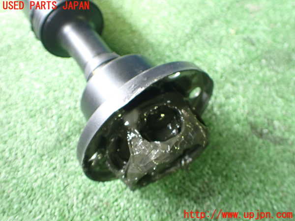 2UPJ-9232293410]ジャガー・XE(JA2NA)リアプロペラシャフト 中古_3