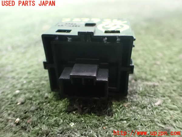 2UPJ-9232296309]ジャガー・XE(JA2NA)スイッチ4 中古_2