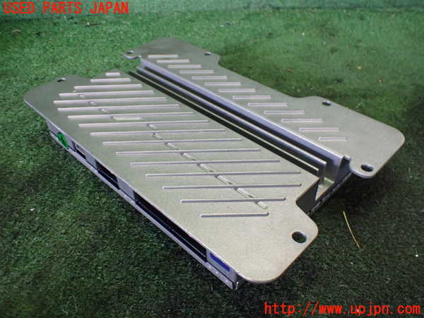 2UPJ-9232296146]ジャガー・XE(JA2NA)コンピューター1 中古_2