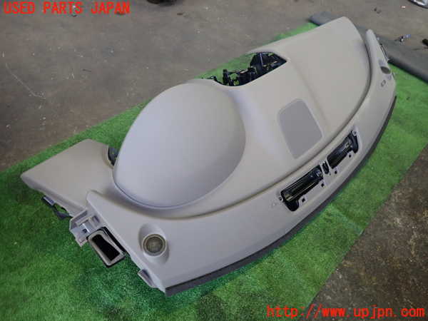 2UPJ-9232297505]ジャガー・XE(JA2NA)ダッシュボード 中古_3
