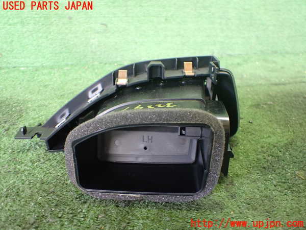 2UPJ-9232297528]ジャガー・XE(JA2NA)エアコン吹き出し口3 (左) 中古_2